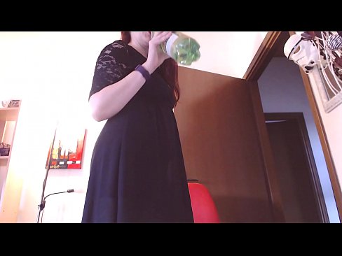❤️ Mae caethwas ymostyngol sy'n caru panties budr a melys yn cael ei orfodi i fastyrbio ar ôl gwylio'r fideo hwn! ️ Porn porno super wrthon ni